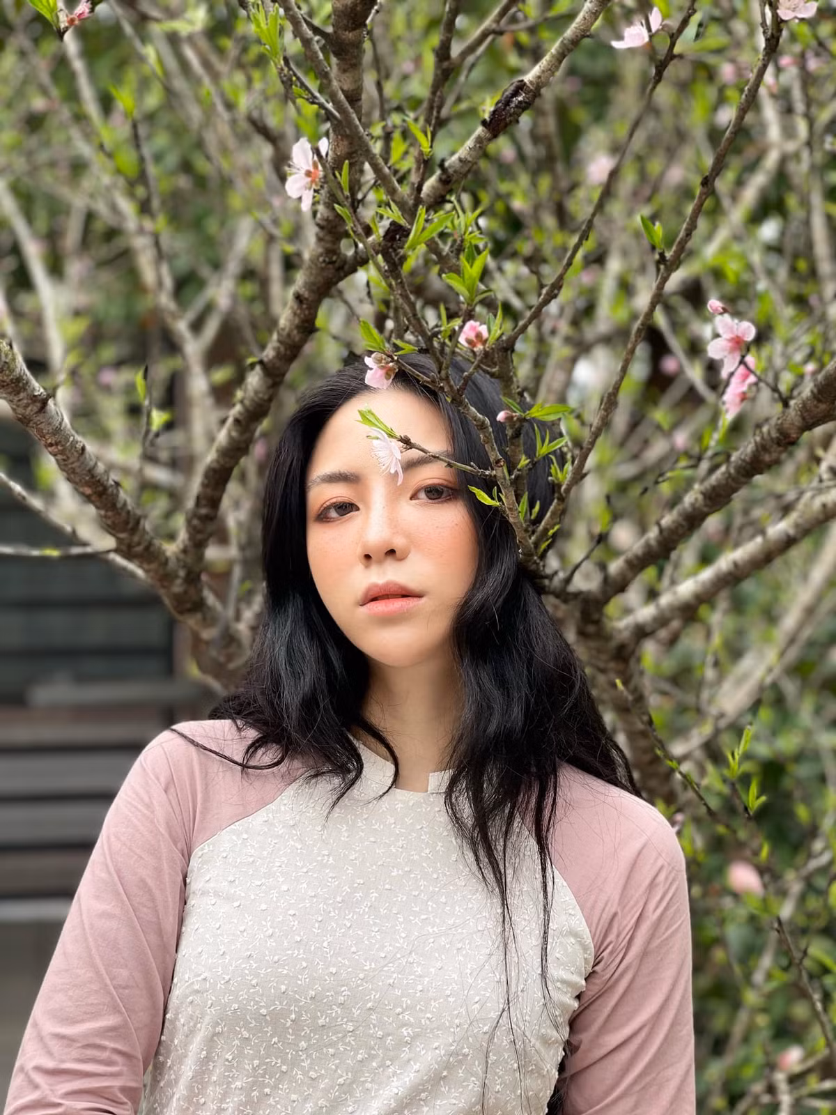 Nhờ có những hình xăm trên cơ thể mà mỗi lần cô nàng khoe dáng lên MXH ai nấy cũng đều xuýt xoa, ghen tị.