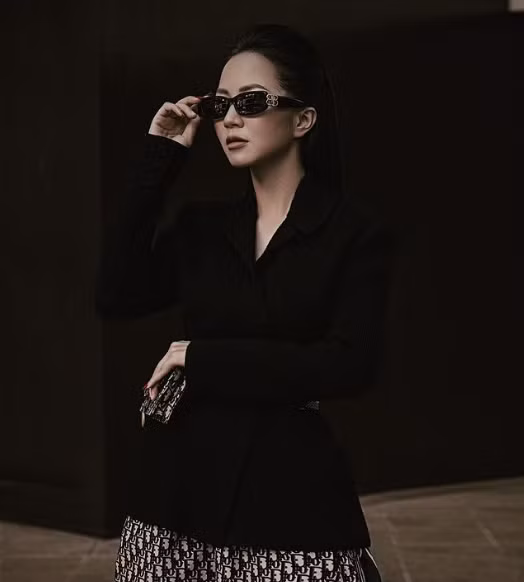 Ngoài ra, theo thông tin được biết gia đình Phương Nguyễn cũng là chủ một villa thuộc hàng xa xỉ, chuyên để cho thuê ở Sóc Sơn (Hà Nội).