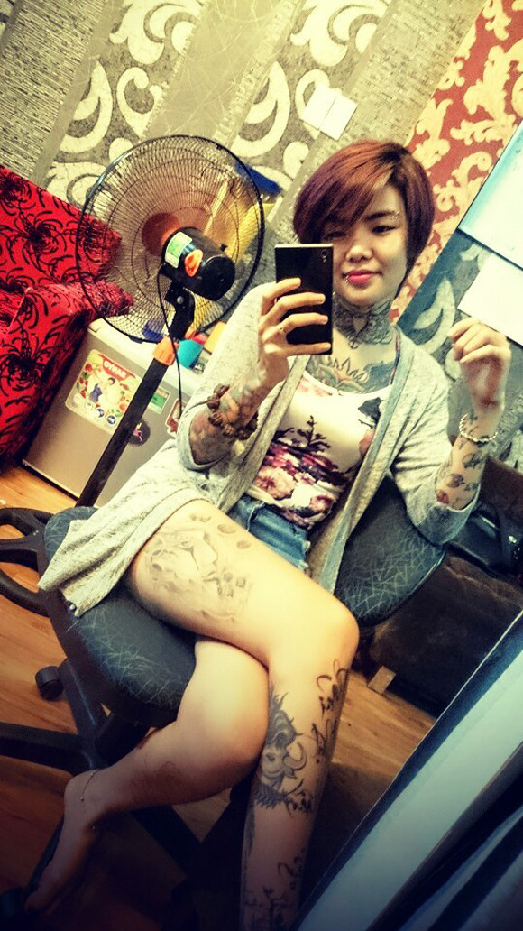 Chính khoảnh khắc "để đời" đó đã đưa cái tâm đến với nghề của cô gái xăm trổ cao hơn một bậc và giúp cô gái trẻ vạch ra những dự định kế tiếp trong ngành nghề mà mình đã lựa chọn vì đam mê.