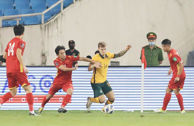 Tối 7-9, trên sân vận động quốc gia Mỹ Đình (Hà Nội), đội tuyển Việt Nam đã có trận đấu gặp đội tuyển Australia tại vòng loại thứ ba World Cup 2022, khu vực châu Á.