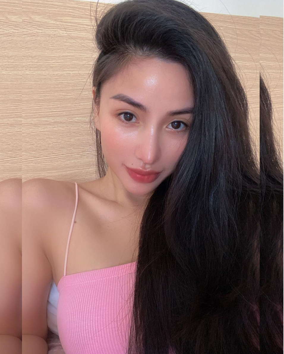 Hiện tại, Meo Meo vẫn thường xuyên đăng ảnh check-in sang chảnh ở Canada.