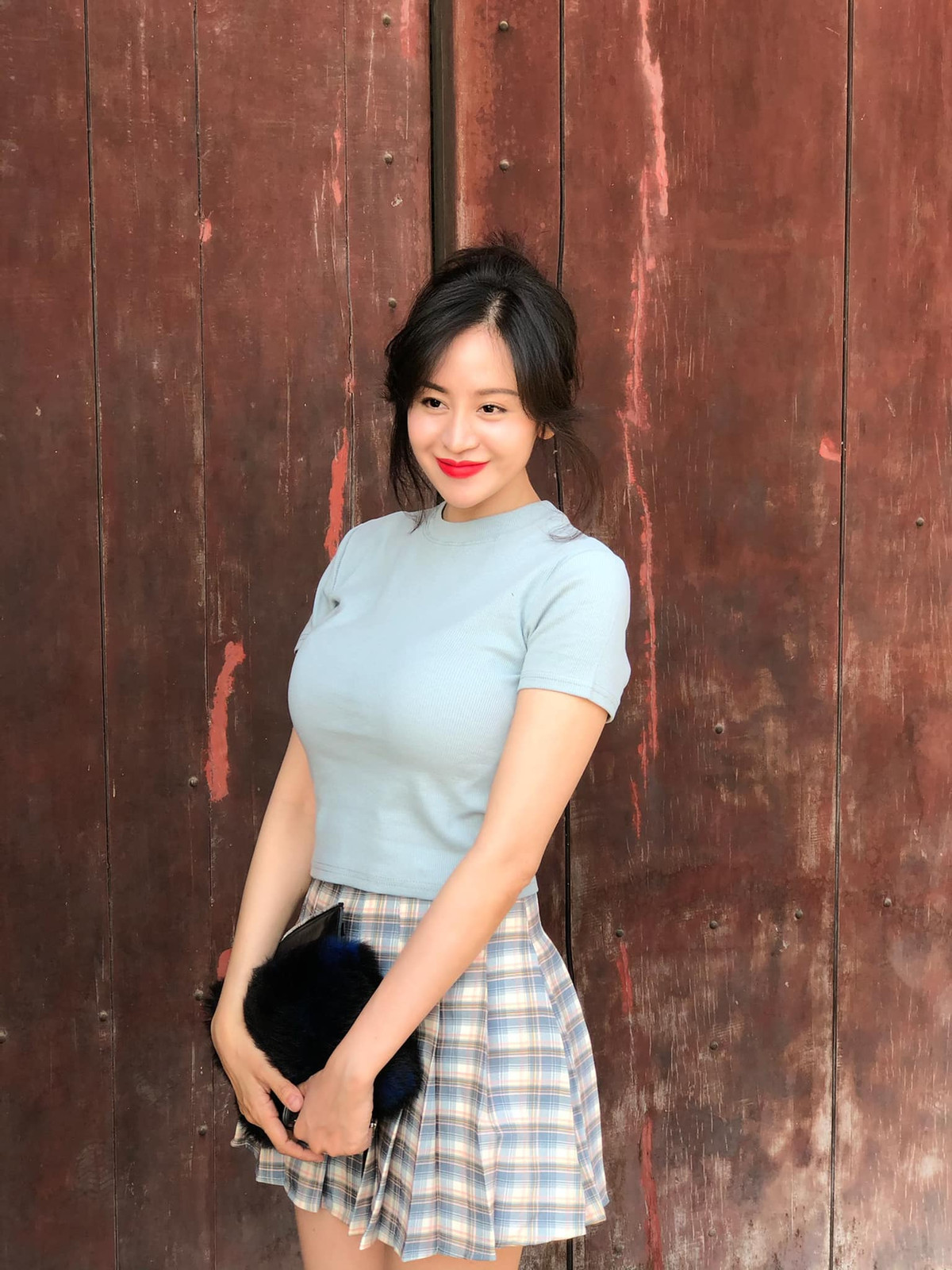 Bà Tưng từng nổi tiếng từ nhiều năm trước bởi các phát ngôn và hình ảnh của mình. Được biết hiện tại, cô chủ yếu tập trung vào công việc kinh doanh riêng. Ảnh: Tổng hợp