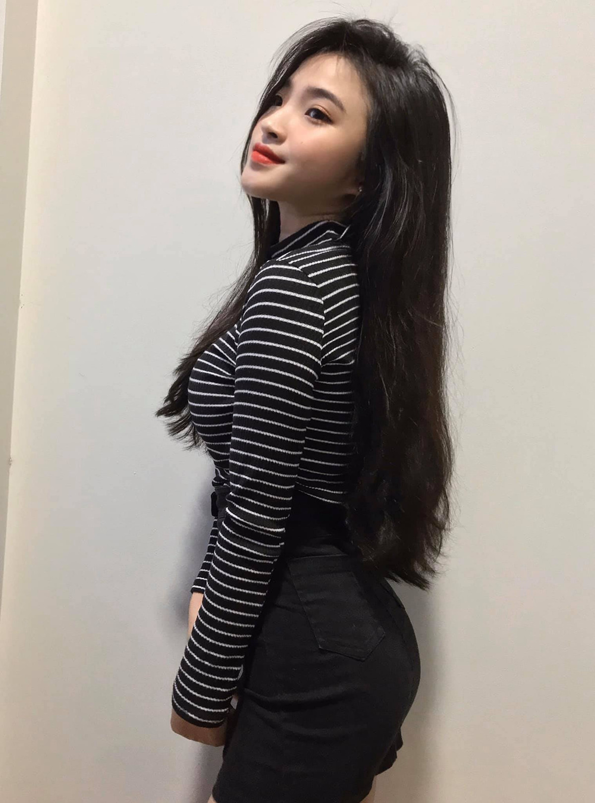 Hiện Phan Thị Bảo Trân đang là sinh viên Đại học Mở TP Hồ Chí Minh. Ảnh: FBNV