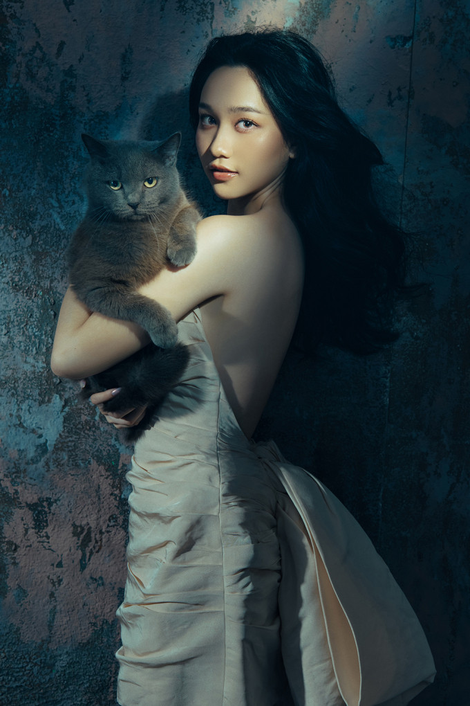 Trên trang cá nhân có hơn 700 ngàn người theo dõi, Trúc Anh thường chia sẻ những khoảnh khắc đời thường trong sáng.