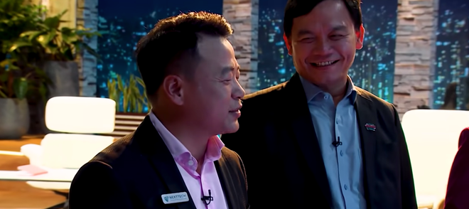 Được biết, câu nói "Ăn uống, các thứ thì vợ lo hết rồi" của Shark Phú xuất hiện từ tập 15 Shark Tank mùa 4 lên sóng ngày 9/8. Lúc đó, startup đã đem đến một thử thách là các Shark phải phân chia các số thẻ mình có vào 5 bình như đầu tư, giáo dục, tiết kiệm, tiêu dùng, thiết yếu tượng trưng cho cách phân bổ tiền bạc của mình vào các lĩnh vực ấy.