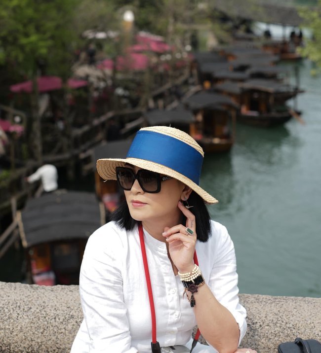 Đây có lẽ là hình ảnh vô cùng đáng nhớ, được nhắc nhiều trong những lễ khai giảng về sau. Ảnh: Tổng hợp