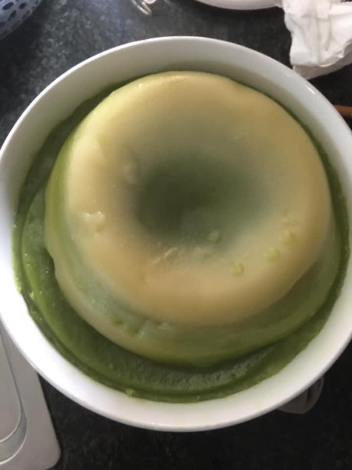 Phiên bản bánh da lợn thảm họa khiến ai cũng bật cười vì độ khéo léo. Ảnh: Thu Phương Nguyễn