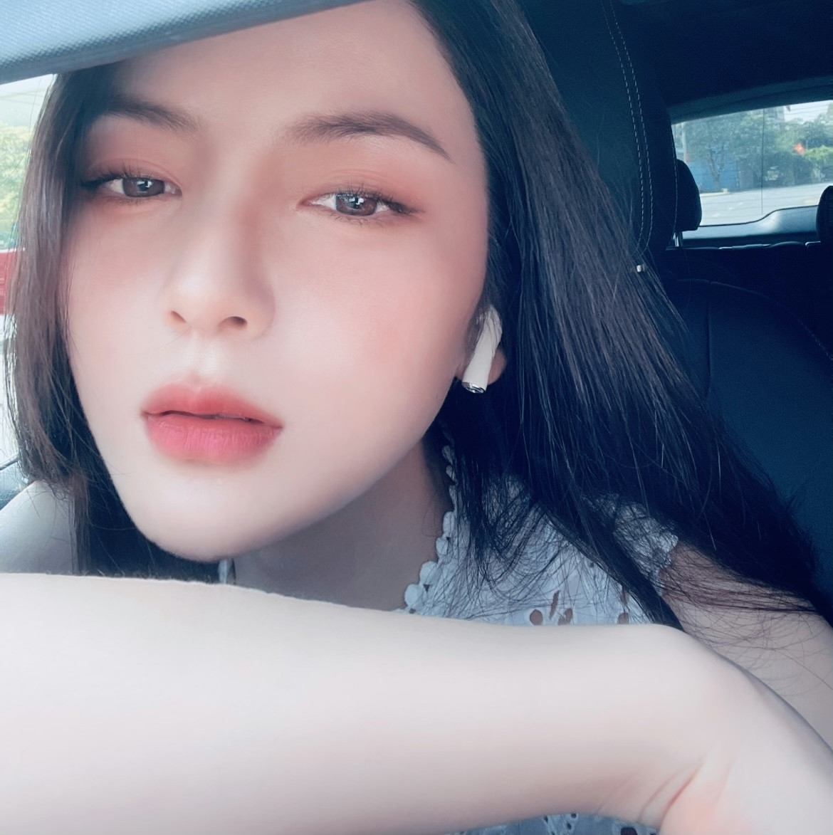 Thanh Huyền được cho là cũng đã có nhà riêng vả có cuộc sống ổn định khi mới 26 tuổi. Ảnh: Tổng hợp