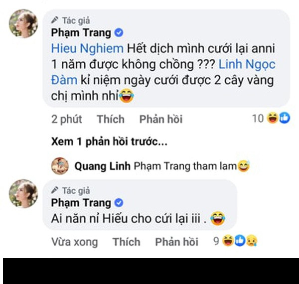 Ngay bên dưới bức ảnh, Xoài Non đã tag ngay ông xã Xemesis vào bài viết kèm lời nhắn: "Hết dịch mình cưới lại anni 1 năm được không chồng?". Đồng thời, cô nàng còn nhắc đến người chị Linh Ngọc Đàm: "Kỷ niệm ngày cưới được 2 cây vàng chị mình nhỉ".