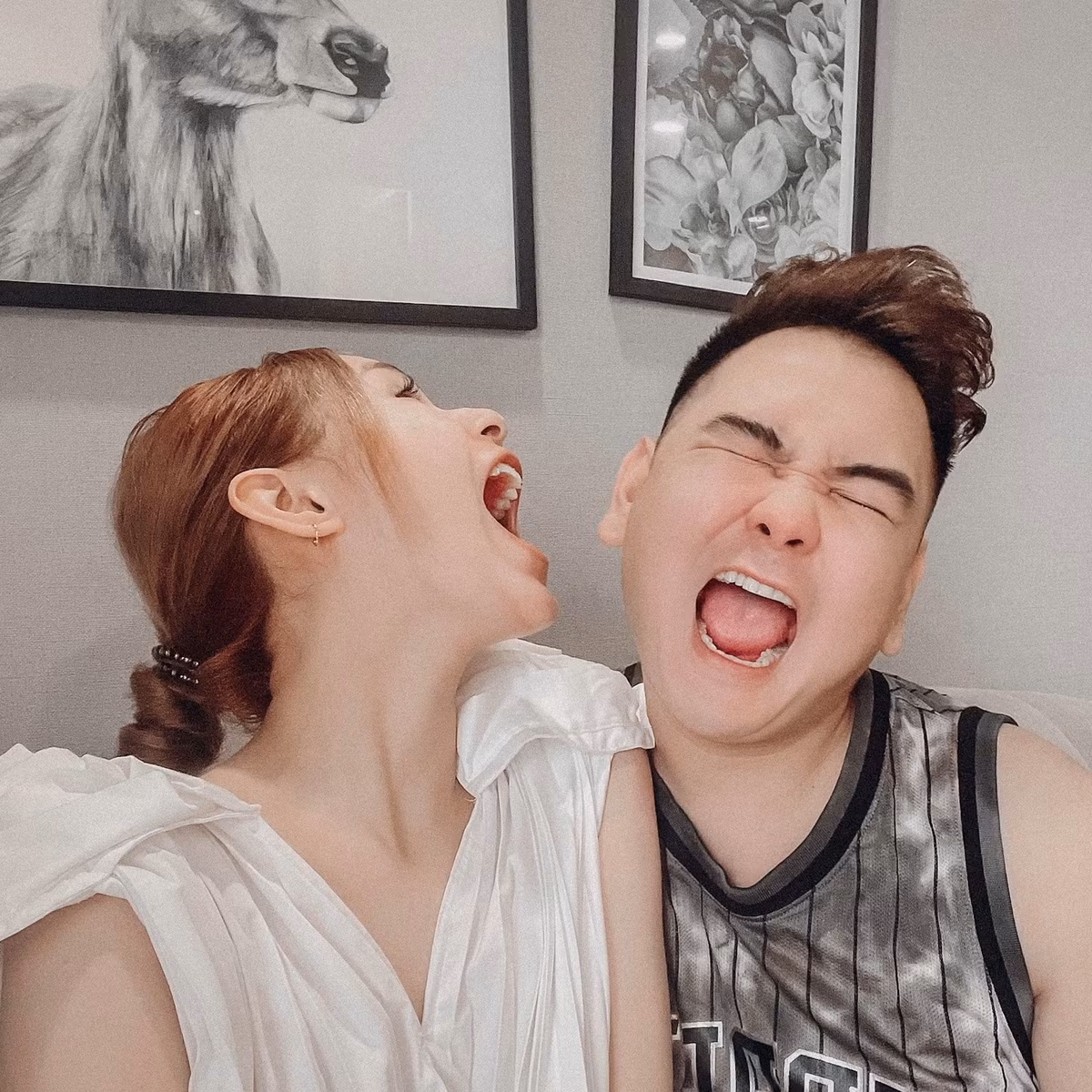 Sau "đám cưới thế kỷ", Xoài Non và chồng chuyển về sống tại một tòa nhà đắt giá bậc nhất TP HCM.