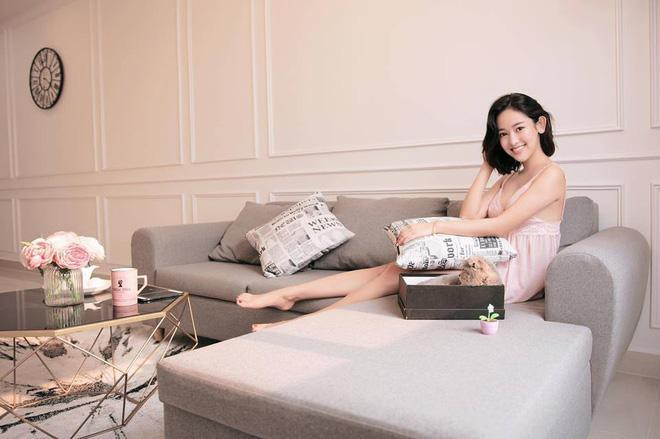 Sau nhiều năm làm việc, Thúy Vi không chỉ xây nhà cho bố ở quê mà còn mua được cả chung cư riêng.