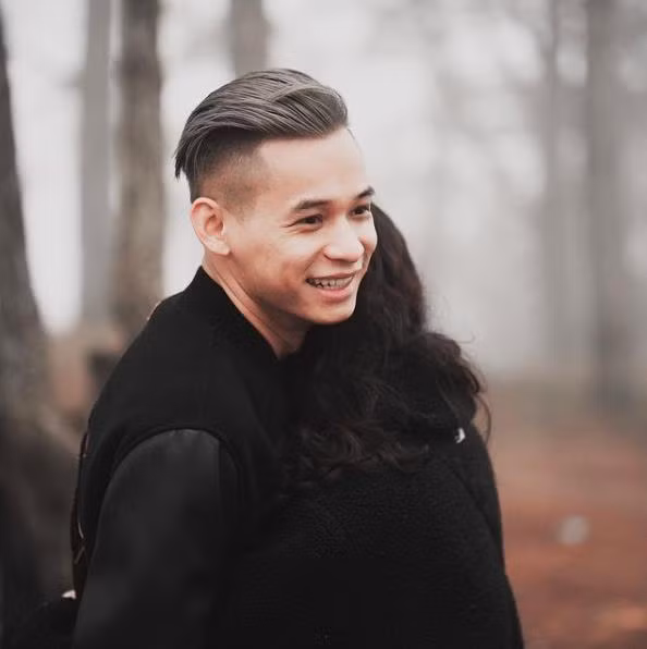 Sự việc này đã dấy lên nhiều ý kiến tranh cãi trái chiều. Người thì bênh vực, người thì phê phán, người thì chỉ biết cảm thán về cách mà Độ Mixi nói trên sóng livestream. Ảnh: Tổng hợp