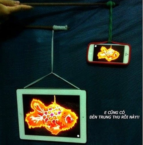 Siêu phẩm lồng đèn thời công nghệ. Ảnh: Facebook