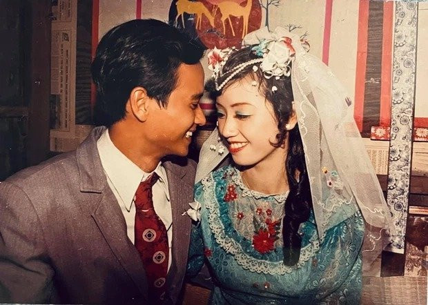 Những hình ảnh này nhanh chóng thu hút sự chú ý của netizen, nó đã lý giải được vẻ đẹp "thần tiên tỷ tỷ" mà bao lâu nay Midu sở hữu.