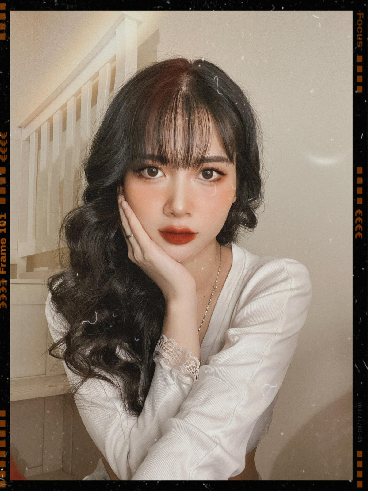 Trong thời gian sắp tới, Vân Anh sẽ cố gắng phát triển bản thân hơn nữa trong lĩnh vực kinh doanh, người mẫu và diễn viên.