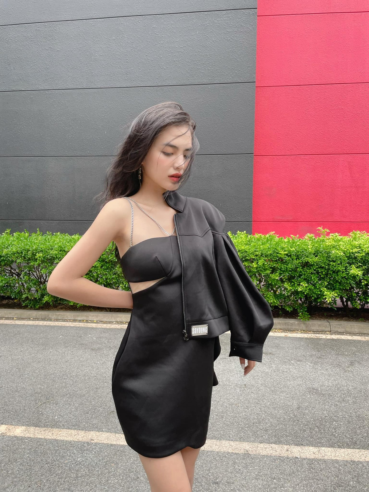 Được biết, gái xinh Sài thành đang là sinh viên ngành Marketing của một trường đại học tại TP HCM. Ngoài ra, cô nàng còn là mẫu ảnh tự do, mẫu quảng cáo...