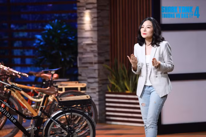 Thời điểm đó, CEO Nguyễn Thị Thu Hằng kêu gọi 1,5 tỉ cho 1% cổ phần để đầu tư, nữ CEO dí dỏm đố các Shark về điểm đặc biệt trong chiếc xe cô sử dụng. Ngay lập tức, Shark Phú đáp: “Anh chỉ mãi nhìn em nên chẳng thấy gì đặc biệt ở chiếc xe cả”. Điều này làm cô vô cùng bối rối, dành lời cảm ơn trước lời khen của ông.