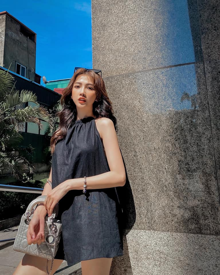 Kể từ khi tham gia "Nóng cùng World Cup" tên tuổi của Linh Thỏ được biết đến nhiều hơn.