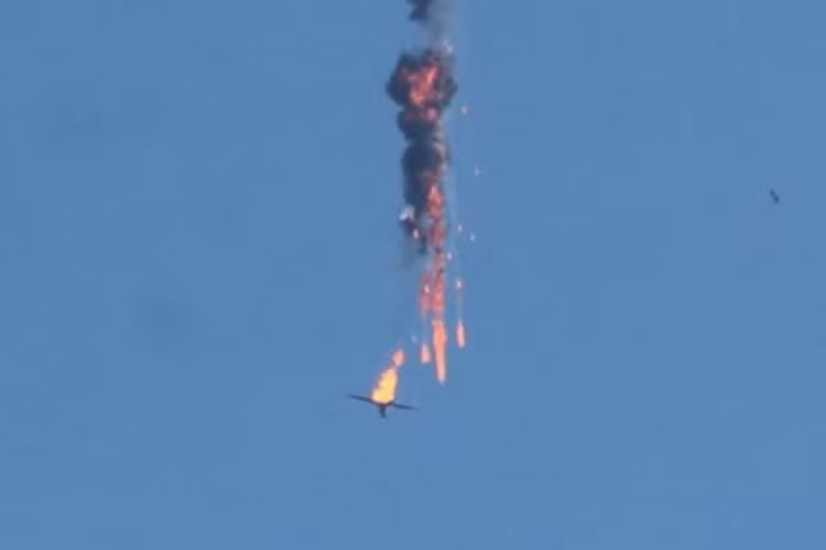 Đánh giá các mảnh vụn còn sót lại từ những máy bay không người lái bị phá hủy, các chuyên gia quân sự cho rằng, Quân đội Quốc gia Libya rất có thể đã chuyển sang sử dụng hệ thống tên lửa phòng không Buk-M2E.