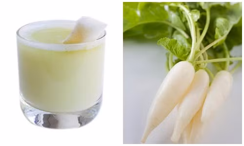 Làm trắng da. Dùng 1 củ cải tươi rửa sạch và bào vỏ. Sau đó thái nhỏ và cho vào máy xay sinh tố xay nhuyễn. Lọc lấy nước củ cải và thêm nước uống 2-3 ly mỗi ngày. Nước ép củ cải trắng sẽ cải thiện làn da tối màu và tăng quá trình tái tạo da. Ảnh: Tapchidongy.