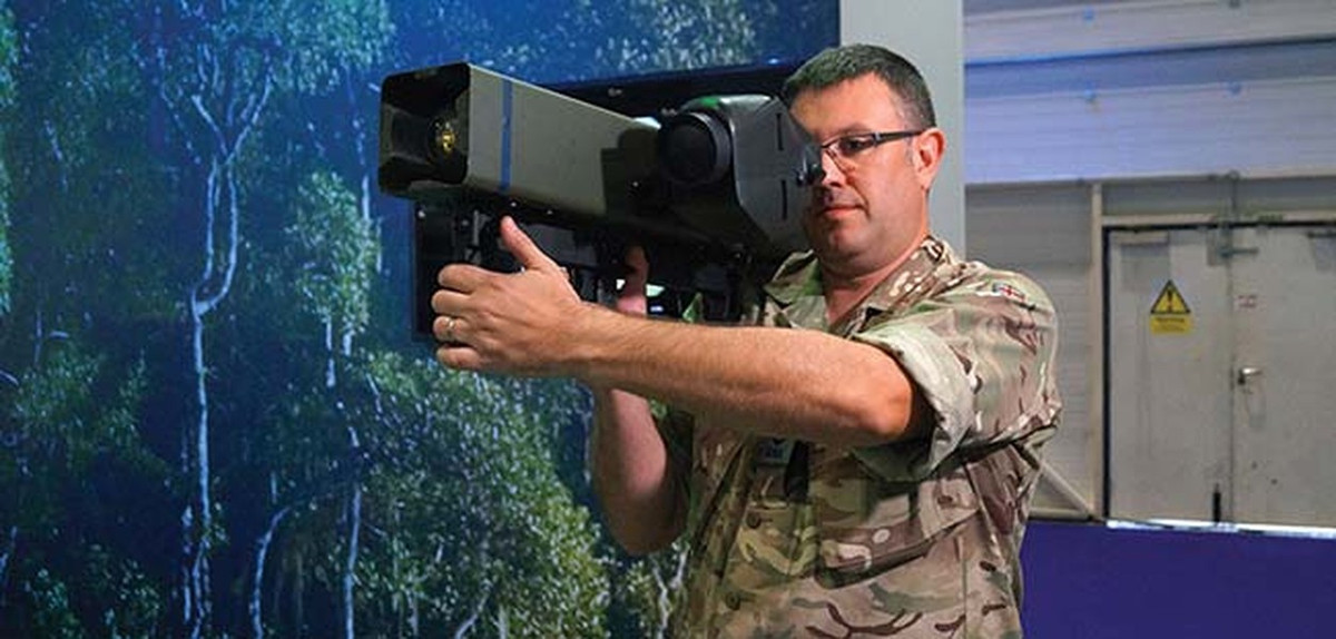 Bên cạnh đó, đối tác của Tập đoàn MBDA là Công ty Rheinmetall cũng cho biết, các nghiên cứu ban đầu đã xác nhận khả năng tích hợp vũ khí mới vào hệ thống Skyranger, thay vì phải phụ thuộc hoàn toàn vào tên lửa Stinger.