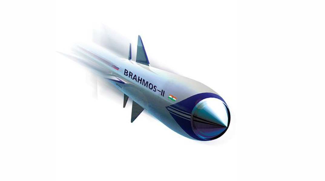 BrahMos là tên lửa siêu thanh được mệnh danh là "sát thủ diệt hạm" của Ấn Độ, cũng là tên tập đoàn phát triển vũ khí liên doanh giữa Moskva và New Delhi.