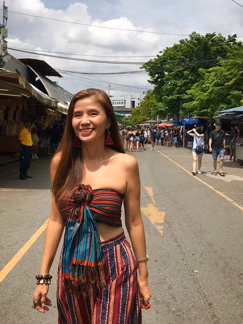 Để sở hữu và duy trì vóc dáng này, bà Sopit đặc biệt quan tâm đến chế độ luyện tập và ăn uống của mình. Không chỉ có thế, bà còn thường xuyên đi spa và chăm sóc da để có được làn da mềm mại cũng như cơ thể nuột nà. Ảnh: Internet.