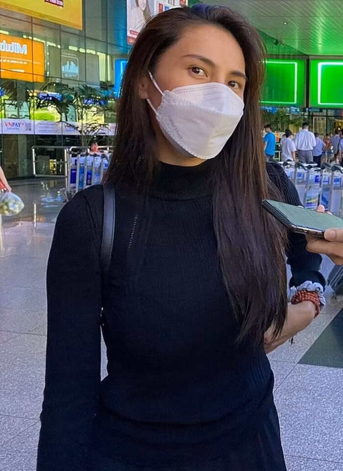 Ung ho mien Trung 300 ngan, co gai chuyen khoan nham 300 trieu va cai ket-Hinh-3