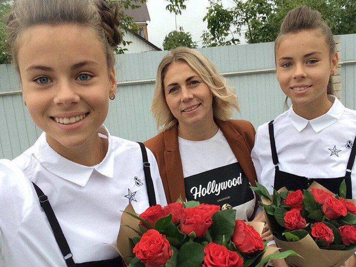 Daria nghiêm trọng hơn khi còn rơi vào hôn mê. 3 ngày sau đó, cô bé tỉnh lại và cả 2 chị em được xuất viện về nhà. Tuy nhiên sau 1 tháng, tình trạng sức khỏe của Daria và Maria không có chuyển biến tích cực, nên được gia đình đưa lên một bệnh viện ở thủ đô Moscow để điều trị tích cực.