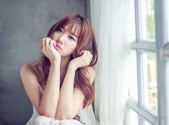 Hai lan mo ung thu co tu cung, Hari Won co the sinh con?