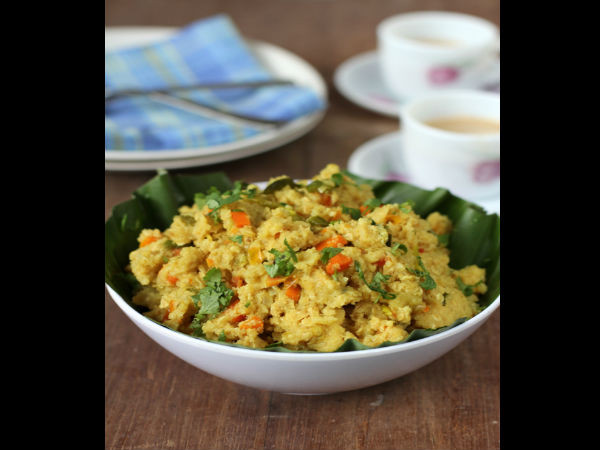 6. Thêm rau vào bột yến mạch: Bỏ thêm rau vào bát cháo bột yến mạch mặn là một cách tuyệt vời để nạp đủ rau. Bạn có thể thêm cà chua, trứng, nấm, bí ngòi, đậu Hà Lan và đậu vào bát cháo yến mạch.