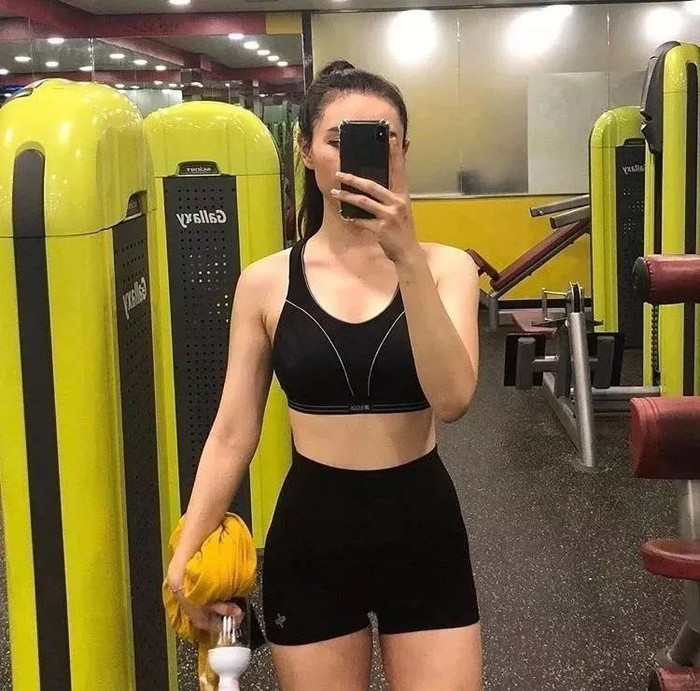 Khi được hỏi rằng cô có mệt không, Jini nói rằng: “Nghĩ đến những lần bị chê bai, chế giễu thì tôi không thấy mệt nữa.”