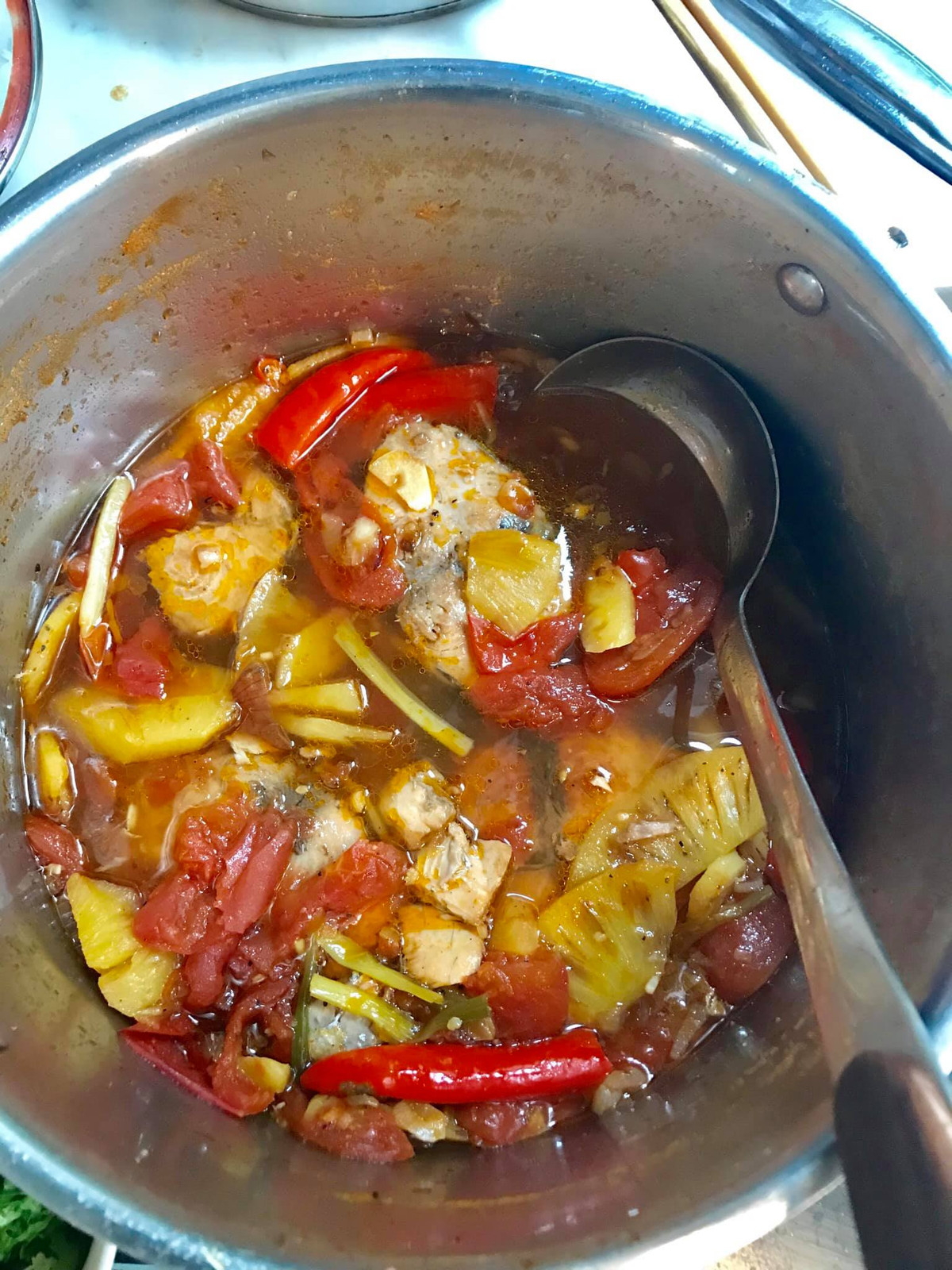 Dù con cái giàu có nhưng bà Ngọc Hương vẫn giữ lối ăn uống giản dị, chân chất.