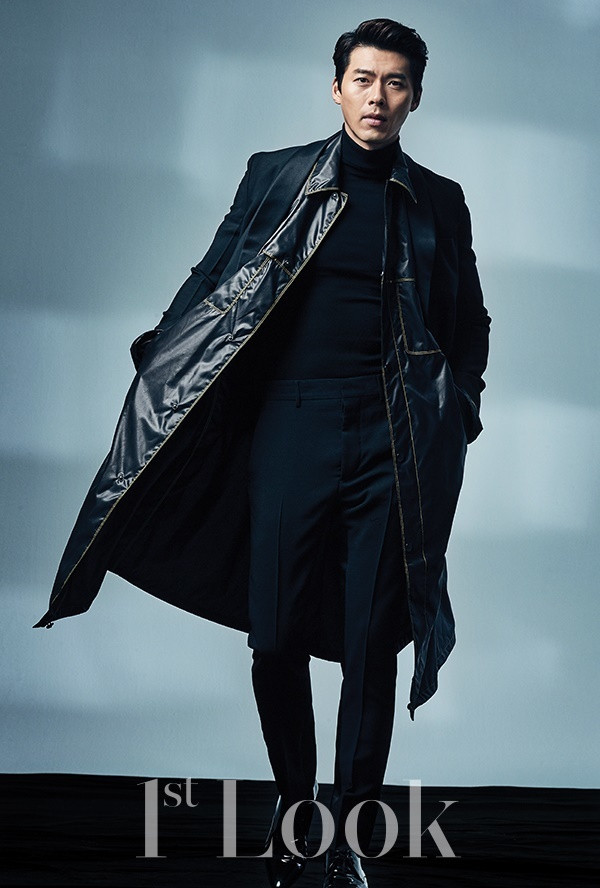 Suốt gần 2 thập kỉ hoạt động trong giới giải trí, nhan sắc và phong cách thời trang của Hyun Bin chưa từng giảm phong độ.