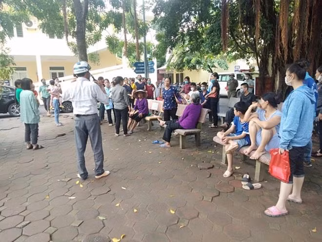 Me con san phu chet bat thuong o Chuong My: Bo Y te chi dao khan