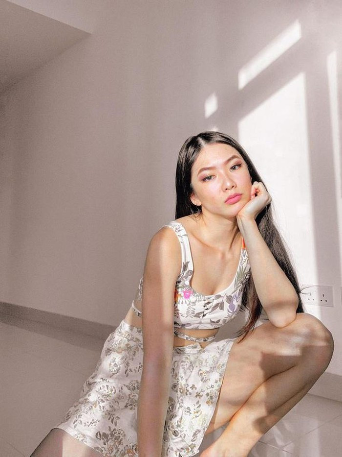 Cô gái sinh năm 1993 thường chọn các trang phục giúp khoe trọng vóc dáng nuột nà của bản thân. Ảnh: Internet.