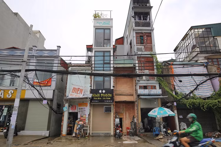 Ky la nhung can nha sieu nho vua mot nguoi di... gia 400 trieu/m2-Hinh-2