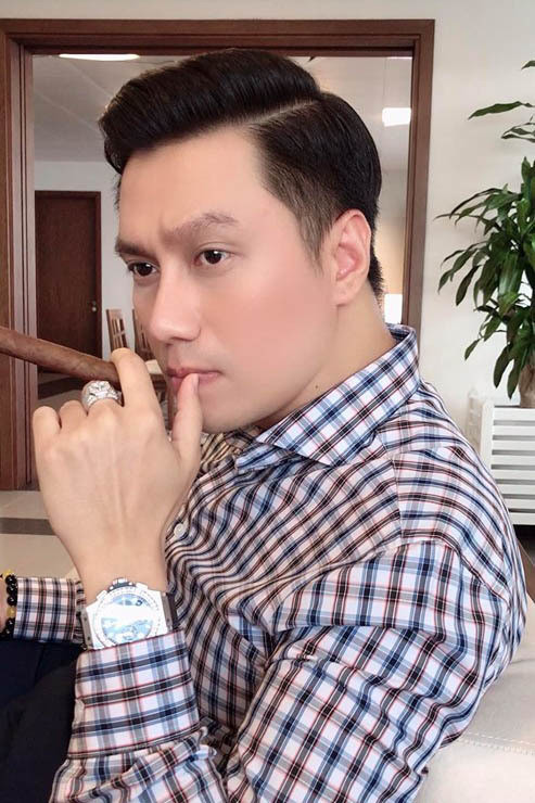 Guong mat ngay cang thay doi cua Viet Anh sau tham my-Hinh-3