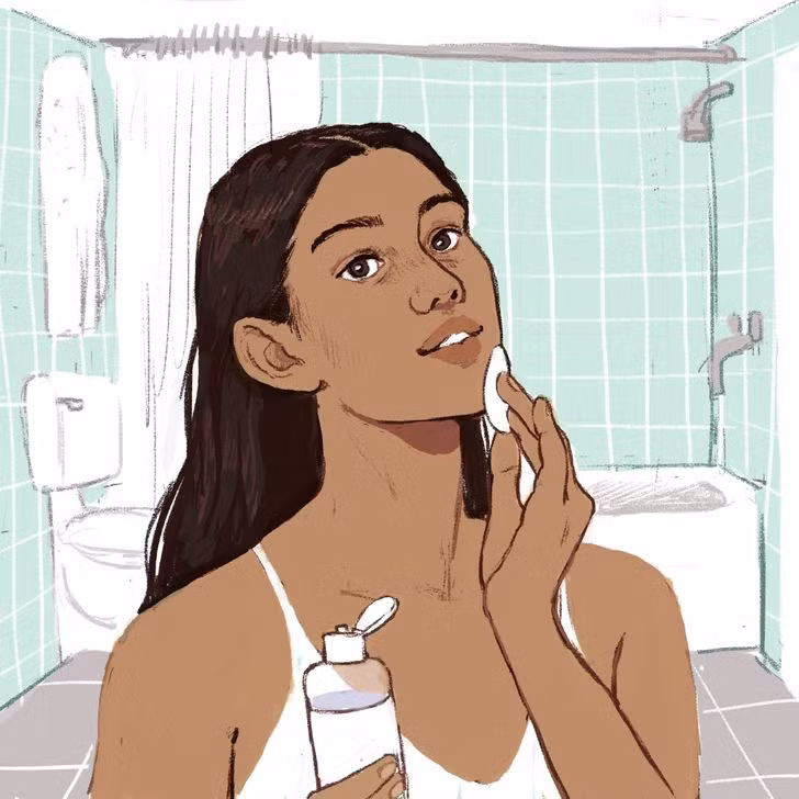 Essence: Essence là một mỹ phẩm dạng tinh chất có tác dụng chính là hydrat hóa làn da. Nó có thể được coi là chất nuôi dưỡng da tinh khiết từ sâu bên trong, giúp dưỡng ẩm sâu và ngăn chặn quá trình lão hóa. Bạn nên thoa sản phẩm này lên da mặt vào buổi sáng và tối.