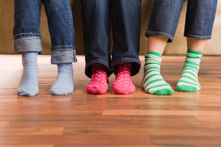 Chân: Đôi bàn chân, nơi có rất nhiều mạch máu của cơ thể và thường khiến cả cơ thể gai lạnh nếu chân bị lạnh. Đây cũng là khu vực cách xa trái tim nhất, quãng đường lưu thông máu cũng dài nhất nên lượng máu cung cấp cho chân luôn bị thiếu.