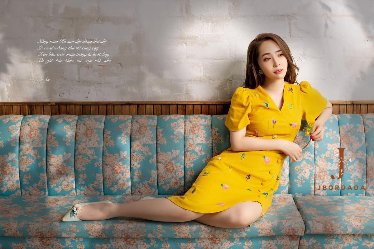 Theo nữ diễn viên, nhiều người cho rằng thay vì ăn cơm, có thể ăn hoa quả để giảm tinh bột, tốt cho cơ thể. Nhưng điều đó không chính xác, trong hoa quả cũng có chất ngọt nên nếu đã ăn hoa quả thì sẽ phải giảm bớt hoặc không ăn đồ ngọt nữa mới mong kiểm soát được cân nặng.