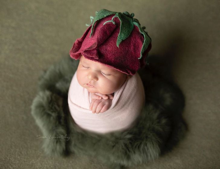 Những đứa bé giống như các thiên thần bé nhỏ đang mơ màng say giấc nồng.