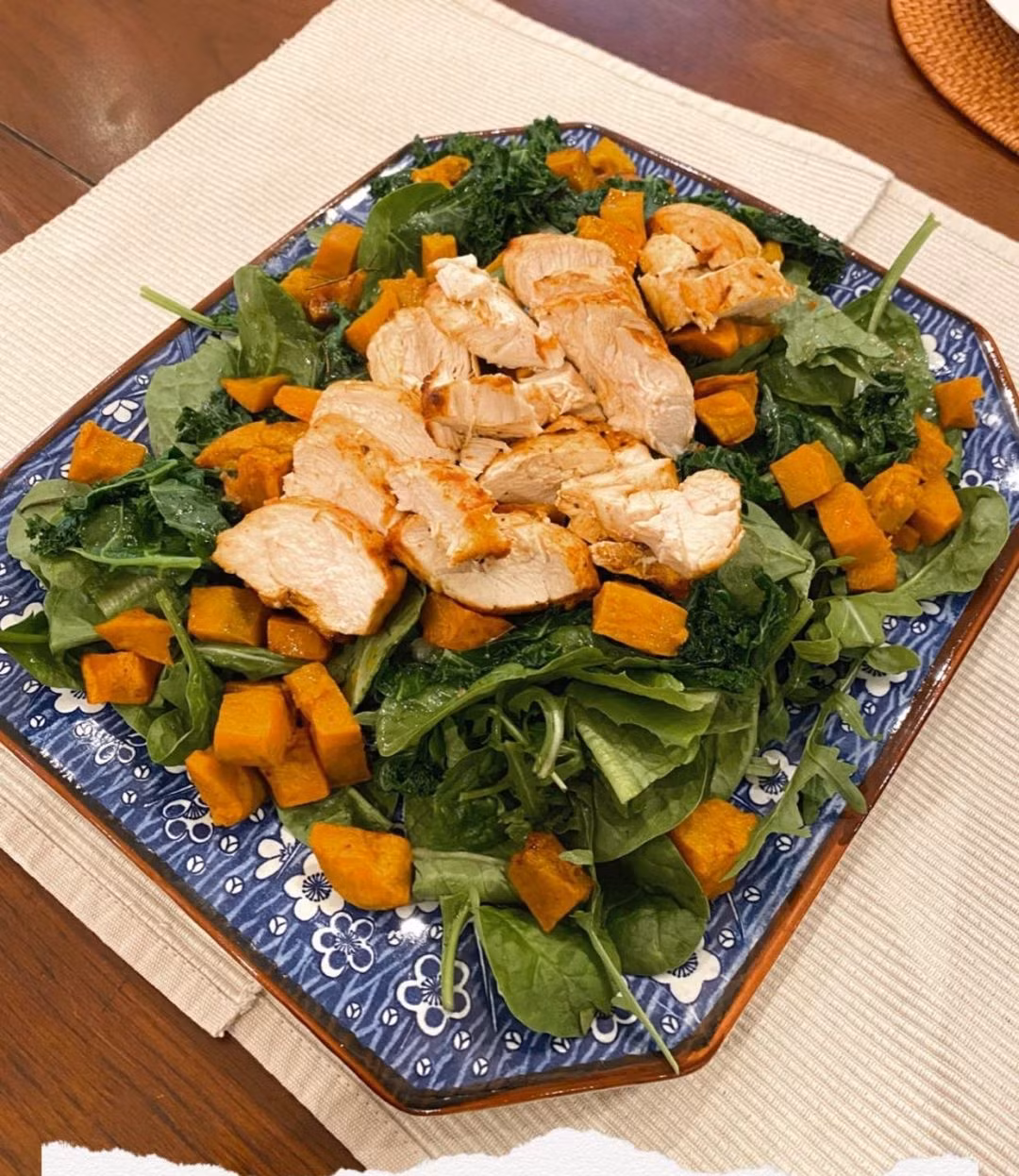 Nhung mon salad lanh manh giup Ha Tang giu dang nuot na