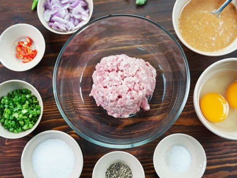 Cach lam mam chung don gian “doi gio” cho bua com ngay lanh-Hinh-3