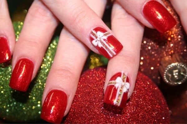 Nhìn bộ nail đáng yêu này, bạn đã cảm nhận được không khí Giáng sinh về chưa?