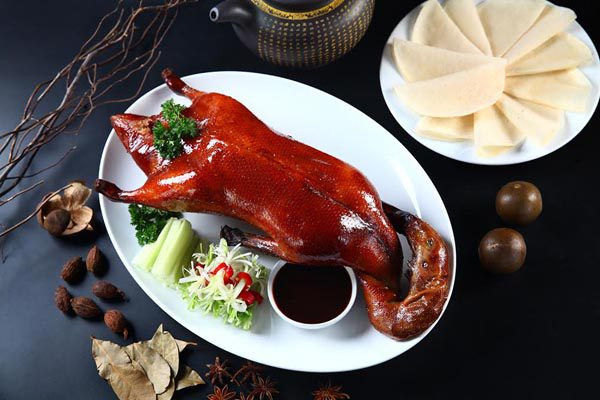 Chuyên gia cho rằng thịt vịt chứa rất nhiều dinh dưỡng, nhiều đạm, tốt cho sức khỏe nhưng không nên ăn nhiều những bộ phận của vịt sau đây.