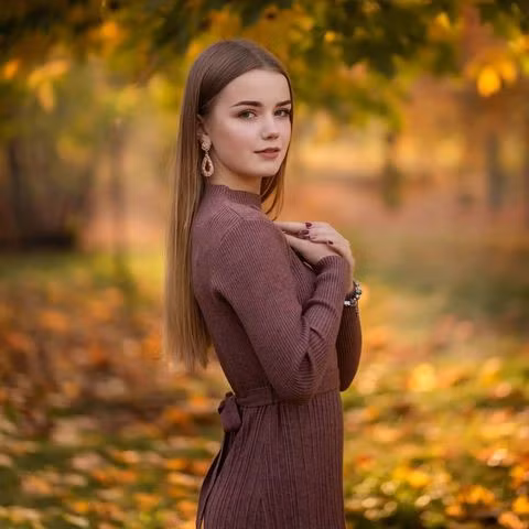 “Mẫu nhí xinh nhất thế giới” thường xuyên góp mặt trong các vũ hội, sự kiện thời trang, giải trí.