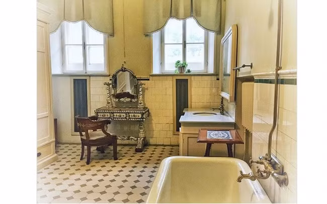 Bat mi nhung bi mat ve bo nao cua Lenin sau khi ong qua doi