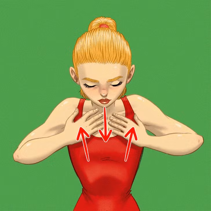 Loại bỏ nếp nhăn ở cằm và cổ: Đứng thẳng, cúi đầu để cằm hướng về ngực, hai tay đặt lên xương đòn, kéo căng vùng da cổ. Giữ nguyên tư thế trong nửa phút rồi thả lỏng. Lặp lại động tác 3 lần.