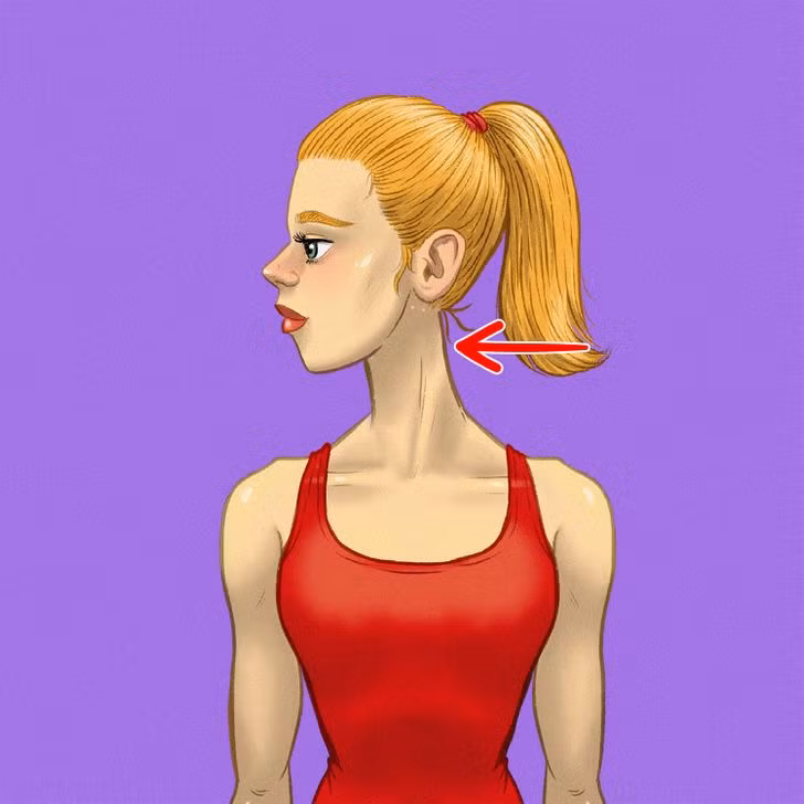 Loại bỏ nếp nhăn ở cổ: Ở tư thế ngồi, giữ lưng thẳng, quay đầu sang trái hết mức có thể. Giữ nguyên tư thế trong nửa phút rồi thả lỏng. Lặp lại 3 lần rồi đổi bên.